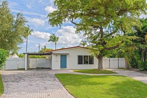 332 Nw 26th Ct, Wilton Manors, FL, 33311-3011 | Card Image