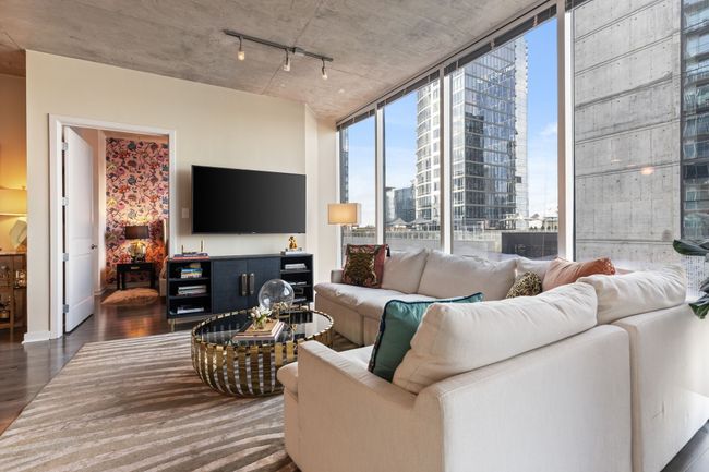 UNIT-914 - 301 Demonbreun St, Condo with 2 bedrooms, 2 bathrooms and 2 parking in Nashville TN | Image 7