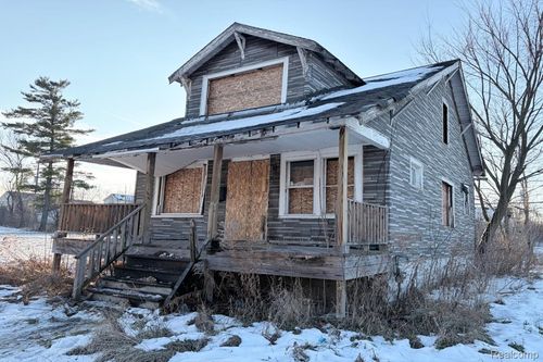 19375 Danbury St, Highland Park, MI, 48203-1644 | Card Image