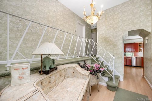 159 Avon Pl, West Hempstead, NY, 11552-1623 | Card Image