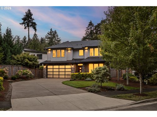15985 Bonaire Ave, Lake Oswego, OR, 97035-4139 | Card Image