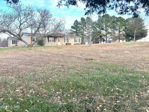 12430 E Nutrition Rd, Nevada, MO, 64772-5119 | Card Image