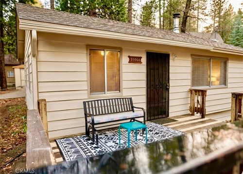 33064 Arrowbear Dr, Running Springs, CA, 92382-7420 | Card Image