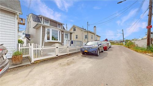 99-48 1st St, Howard Beach, NY, 11414-3939 | Card Image