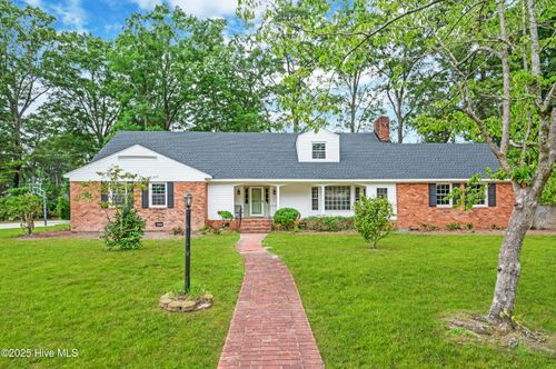 306 Granville Dr, Greenville, NC, 27858-6201 | Card Image