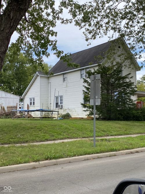 711 S Harrison St, Alexandria, IN, 46001-2431 | Card Image