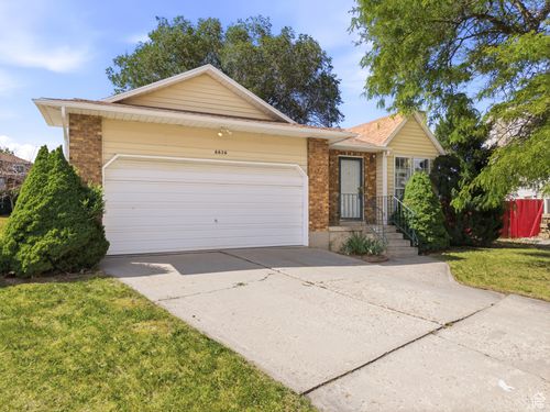 6636 S Milfoil Cir, West Jordan, UT, 84081-4753 | Card Image