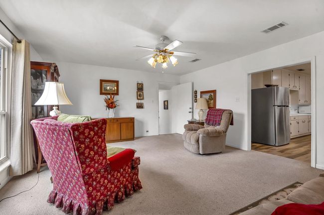 160 Morning Glory Dr, House other with 3 bedrooms, 2 bathrooms and null parking in Brookeland TX | Image 11