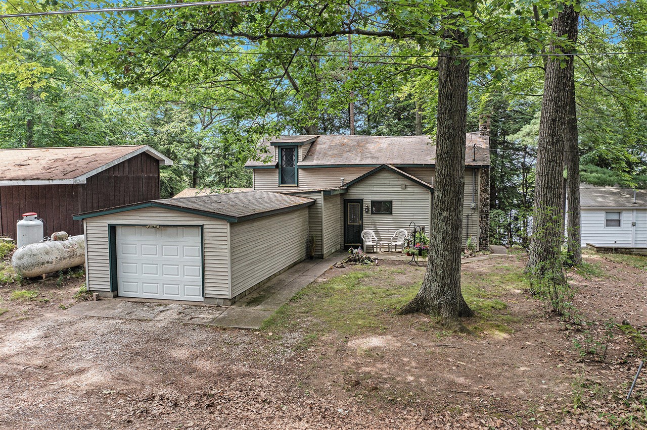 Birch Ave, Fountain, MI 49410