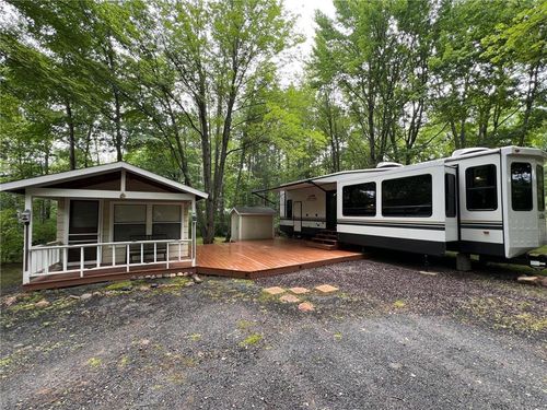 11 Pathfinder Vlg, Hinckley, MN, 55037 | Card Image