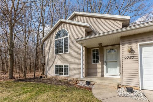 2757 Bransford Dr Se, Grand Rapids, MI, 49512-8208 | Card Image