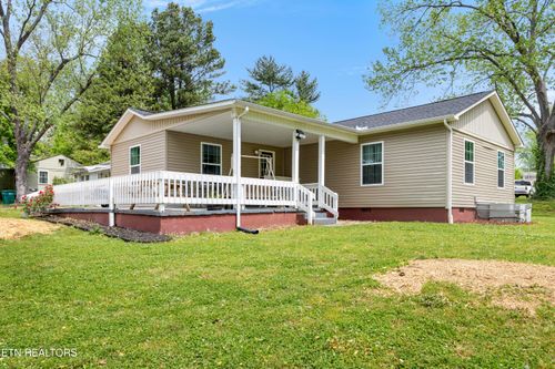 214 Byerley Ave, Maryville, TN, 37804-2708 | Card Image
