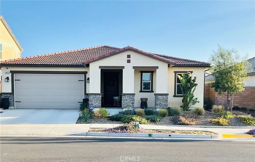 30153 Canyon Ranch Dr, Homeland, CA, 92548-3224 | Card Image