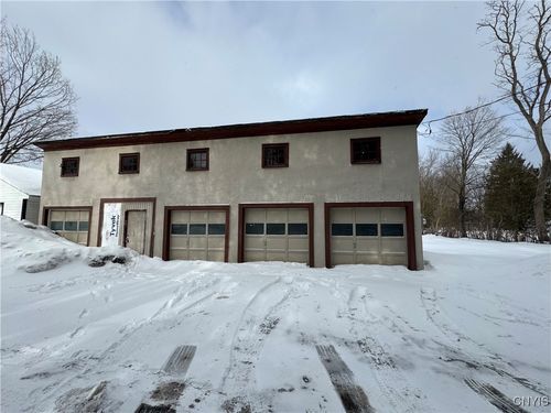 706 Wood St, Rome, NY, 13440-3210 | Card Image