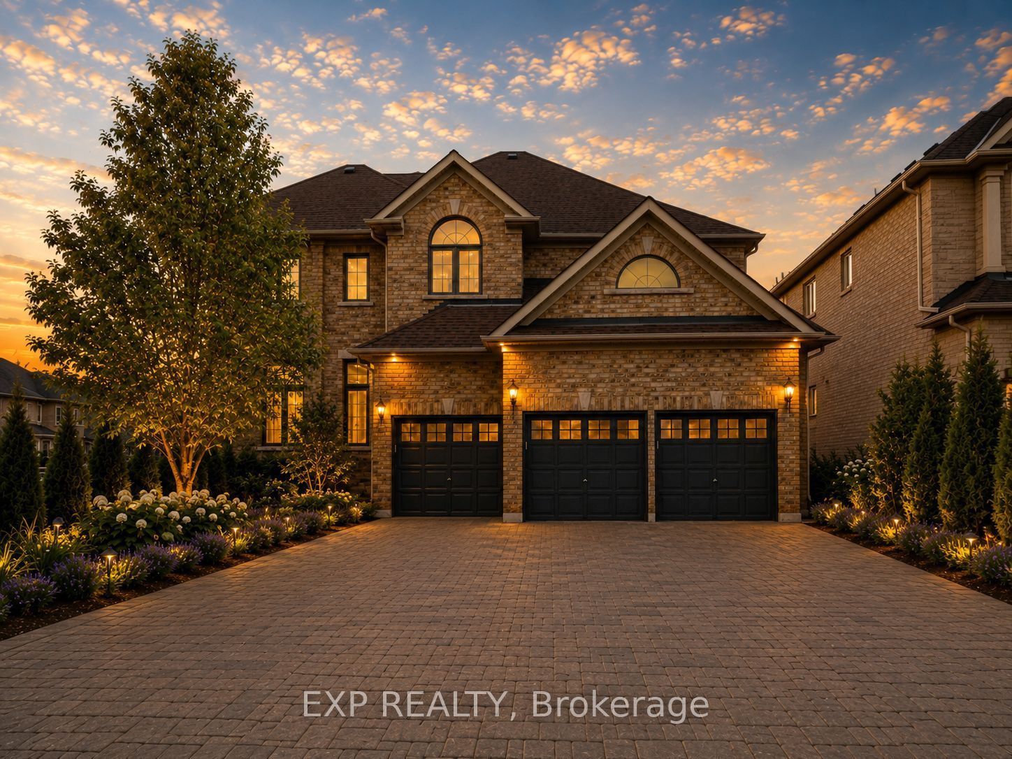 Residential in Richmond Hill 2
