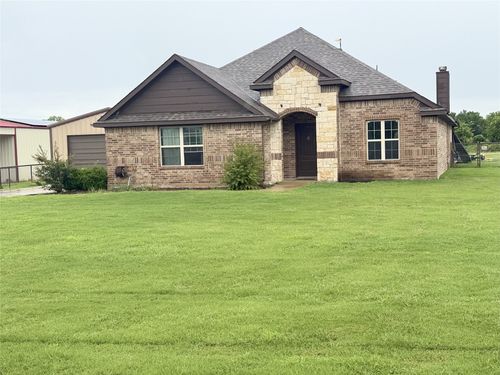 124 Brady Coleman Ln, Springtown, TX, 76082-1100 | Card Image