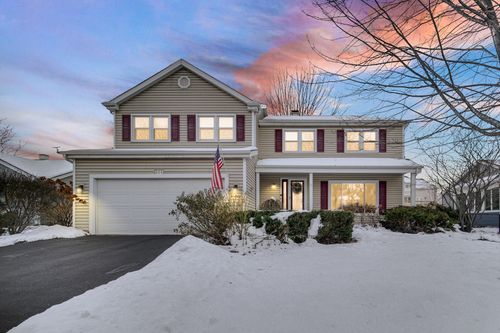 204 Wildwood Dr, North Aurora, IL, 60542-3010 | Card Image