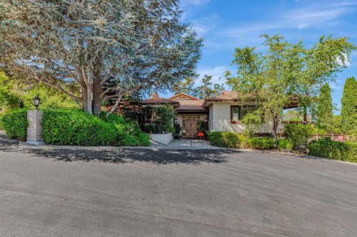 108 San Benancio Rd, Salinas, CA, 93908-9139 | Card Image