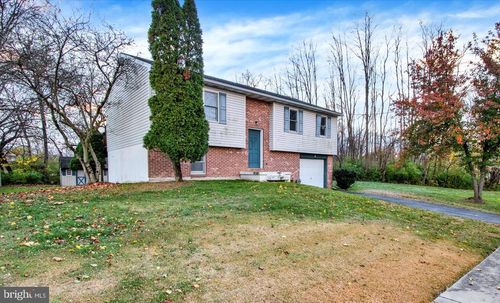 618 William Penn Blvd, WOMELSDORF, PA, 19567-1000 | Card Image