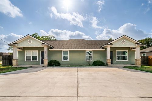 403-1237 Jefferson Ave, Seguin, TX, 78155-5911 | Card Image