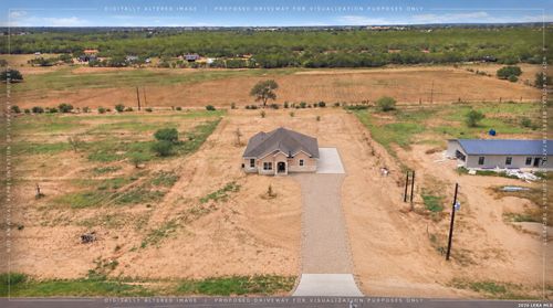 140 Sylashayes Loop, Pleasanton, TX, 78064-2754 | Card Image