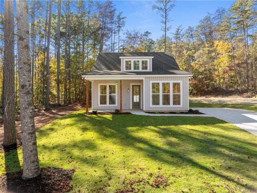 602 Dryden Dr, Westminster, SC, 29693-6368 | Card Image