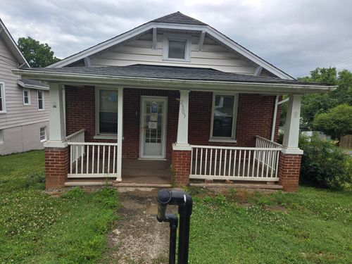 2303 King St Ne, Roanoke, VA, 24012-6521 | Card Image