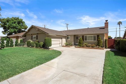 245 E Hoover, Orange, CA, 92867 | Card Image