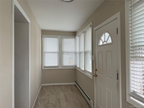 76 Van Cott Ave, Hempstead, NY, 11550-2613 | Card Image