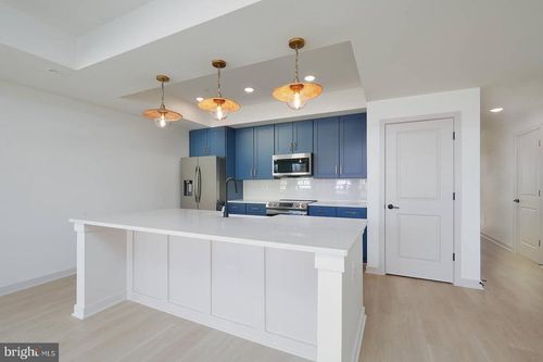 710 Iron Forge Rd, FREDERICK, MD, 21702-1595 | Card Image