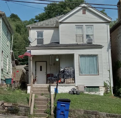 628 Avondale St, East Liverpool, OH, 43920-3305 | Card Image
