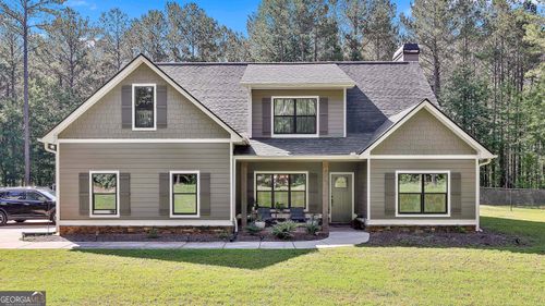 211 Beavers Rd, Grantville, GA, 30220-1695 | Card Image