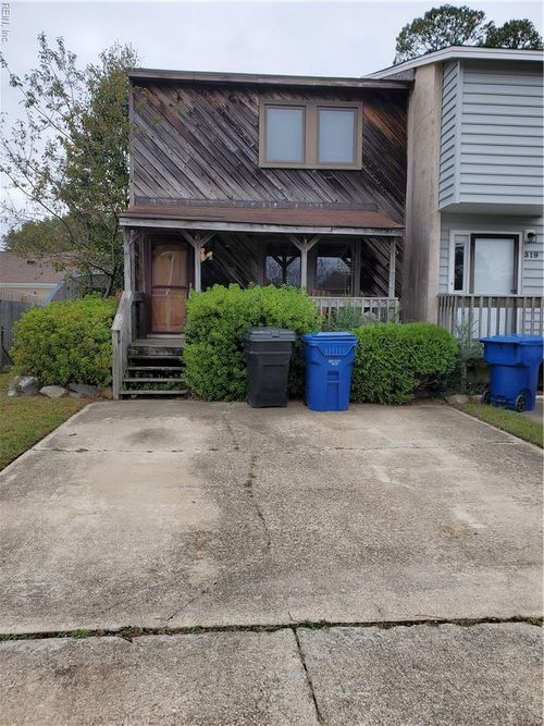 317 Cripple Creek Ct, Virginia Beach, VA, 23452-7634 | Card Image