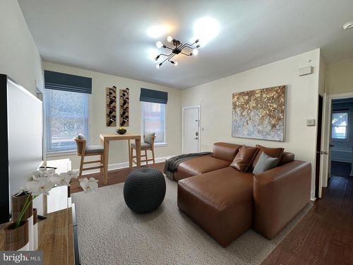 apt-3-2528 Poplar St, PHILADELPHIA, PA, 19130-1349 | Card Image