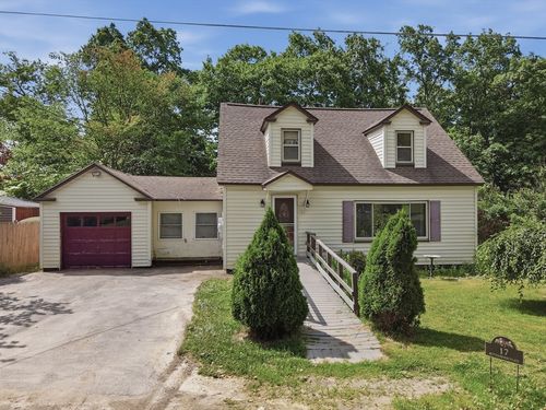 17 Buttonwood Pl, Lunenburg, MA, 01462-1902 | Card Image