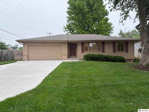 1113 N 83rd Street, Omaha, NE, 68114 | Card Image