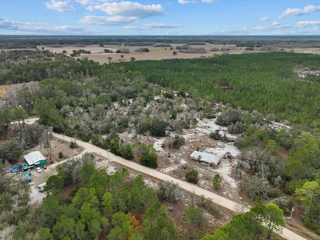 6030 Se 85 Th Loop, House other with 3 bedrooms, 2 bathrooms and null parking in TRENTON FL | Image 28