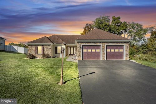 118 Spring Road, DILLSBURG, PA, 17019 | Card Image