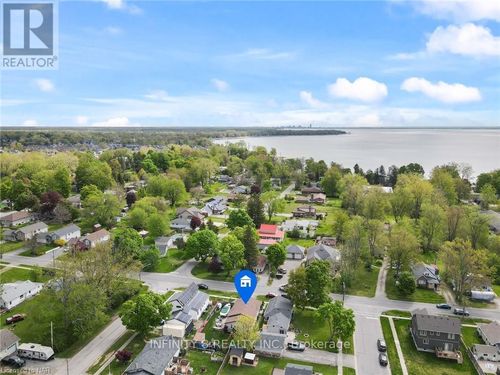 257 Ridge Rd S, Crystal Beach, ON, L0S1N0 | Card Image