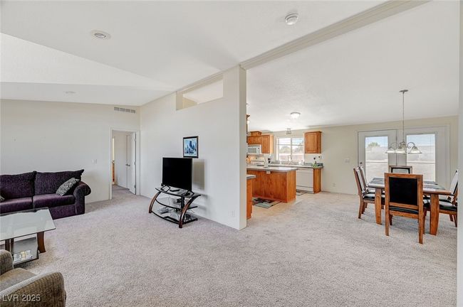 235 Tres Lobos St, House other with 3 bedrooms, 2 bathrooms and null parking in Overton NV | Image 8