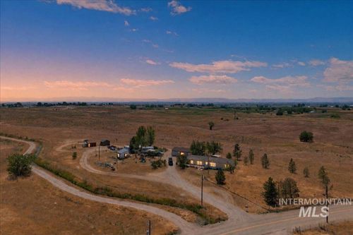 17903 Sand Hollow Rd, Caldwell, ID, 83607-8656 | Card Image