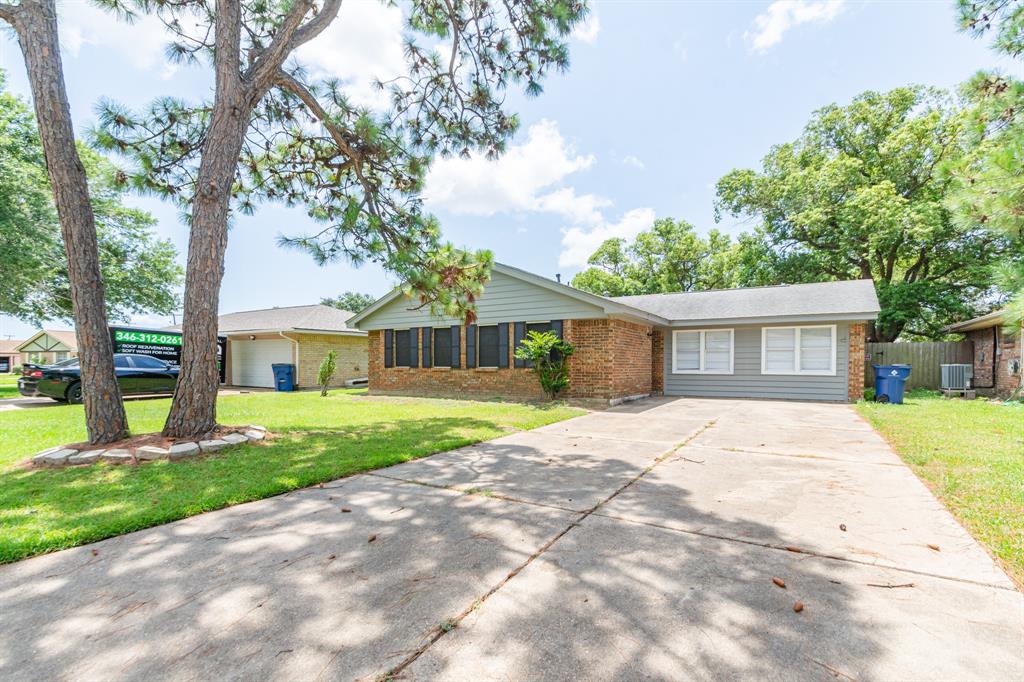 12th Ave, Texas City, TX 77590