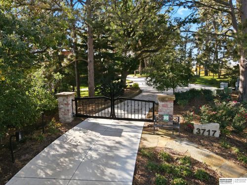 3717 S 228th Terrace Cir, Elkhorn, NE, 68022-3123 | Card Image