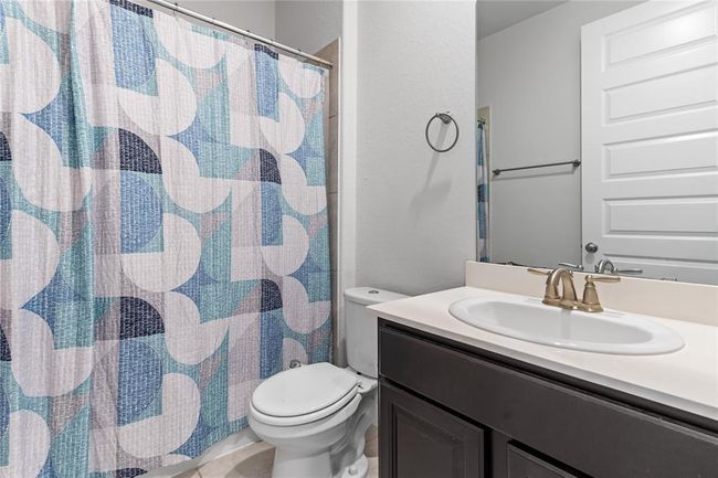19815 Caprock Falls Ct, House other with 3 bedrooms, 2 bathrooms and 2 parking in Cypress TX | Image 8