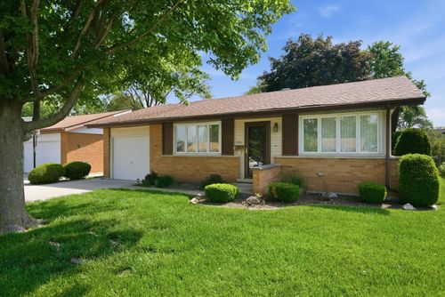 12841 Terrace Ln, Crestwood, IL, 60418-1114 | Card Image