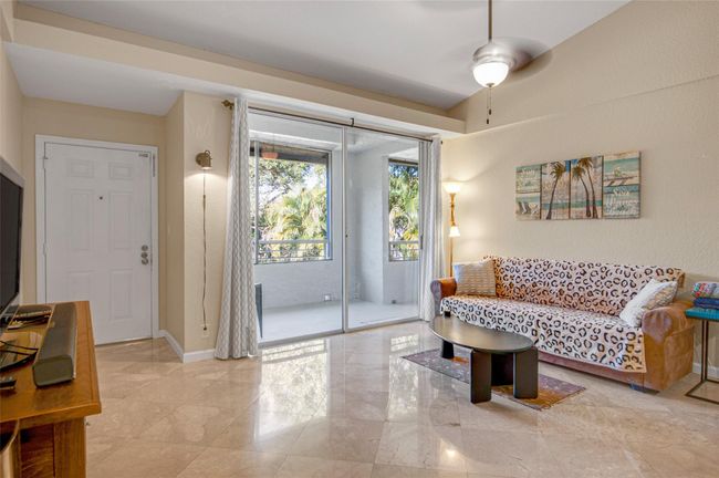 APT-21204 - 821 Lyons Rd, Condo with 2 bedrooms, 2 bathrooms and null parking in Coconut Creek FL | Image 14