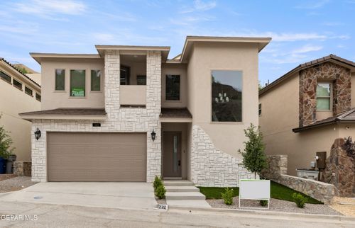 232 Canyon Terrace Dr, El Paso, TX, 79902-2226 | Card Image