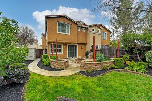 unit-2-2060 Sierra View Cir, Lincoln, CA, 95648-8094 | Card Image