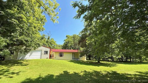 20596 E Whipperwill Rd, Tahlequah, OK, 74464-2157 | Card Image
