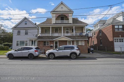224 River St, Olyphant, PA, 18447-1438 | Card Image